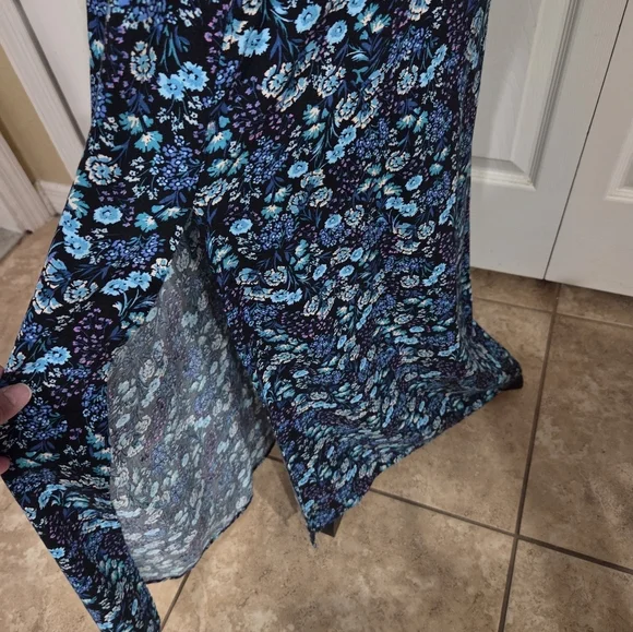 Lauren Conrad Floral Blue Maxi Dress Size L - Picture 4 of 14